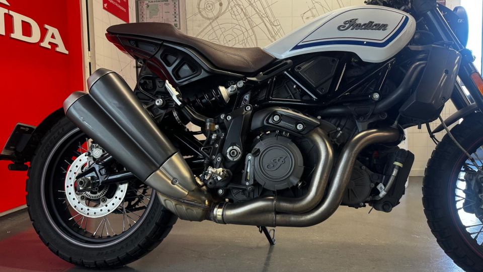 INDIAN FTR RALLY 1200 4