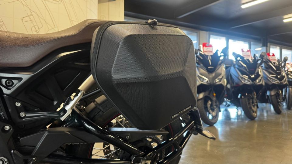 INDIAN FTR RALLY 1200 4