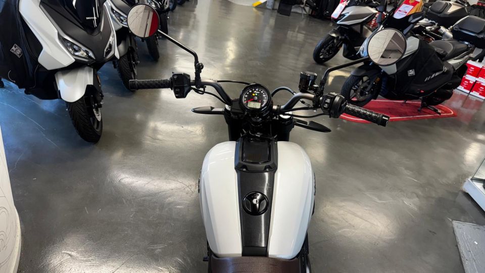 INDIAN FTR RALLY 1200 4