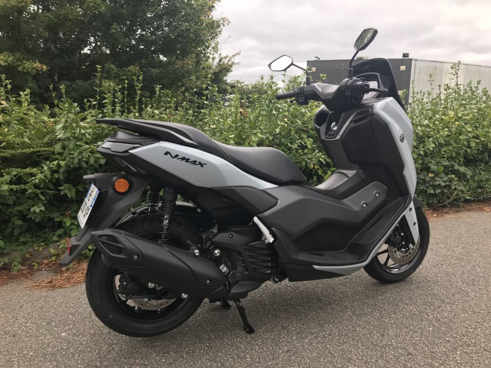 YAMAHA NMAX 125 TECH MAX 4
