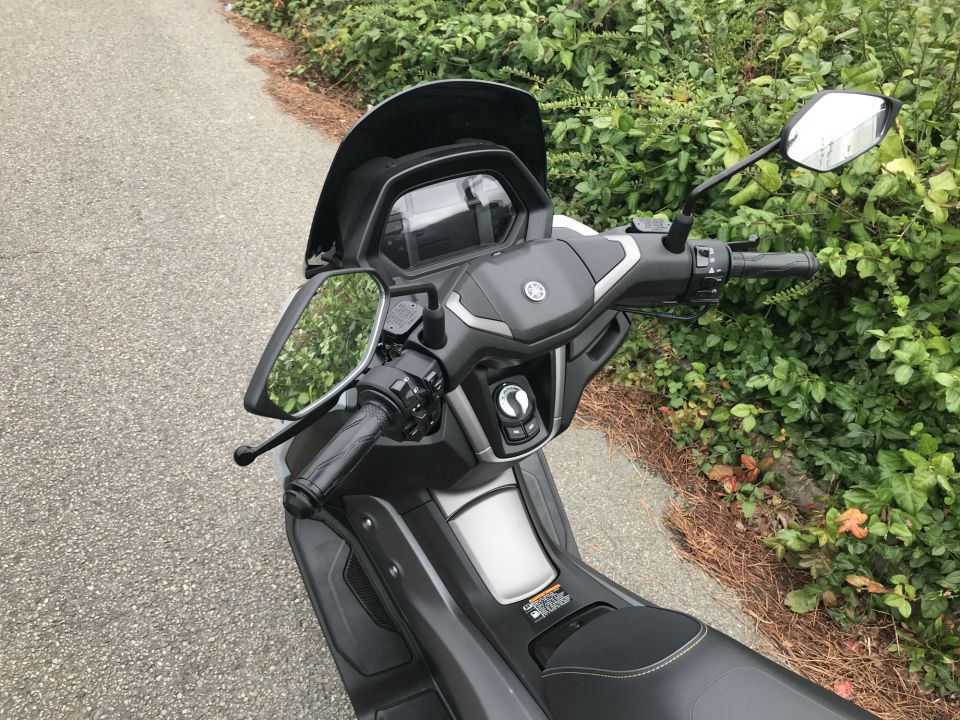YAMAHA NMAX 125 TECH MAX 4