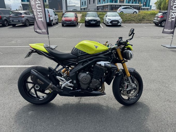 TRIUMPH Speed Triple 1200 RX 4