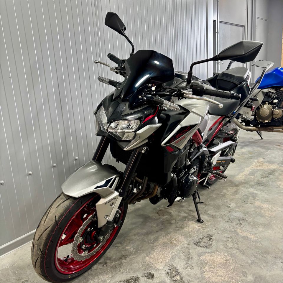 KAWASAKI Z 900 4