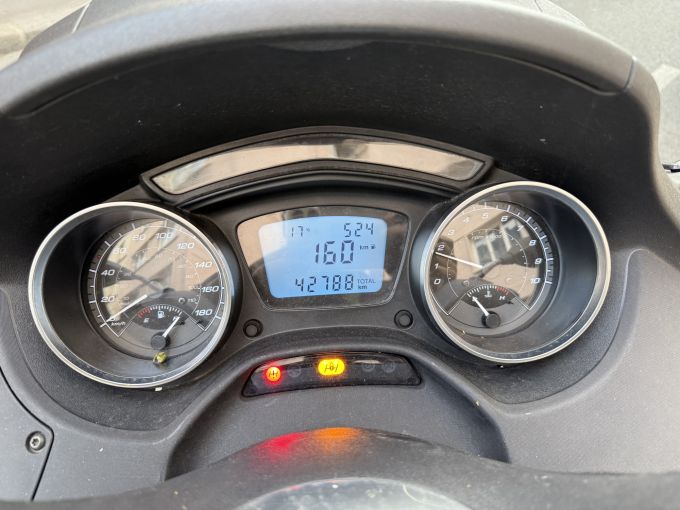 PIAGGIO MP3 350 ABS/ASR 4