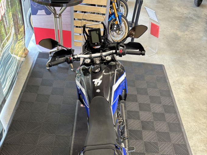 YAMAHA XTZ TENERE 700 4