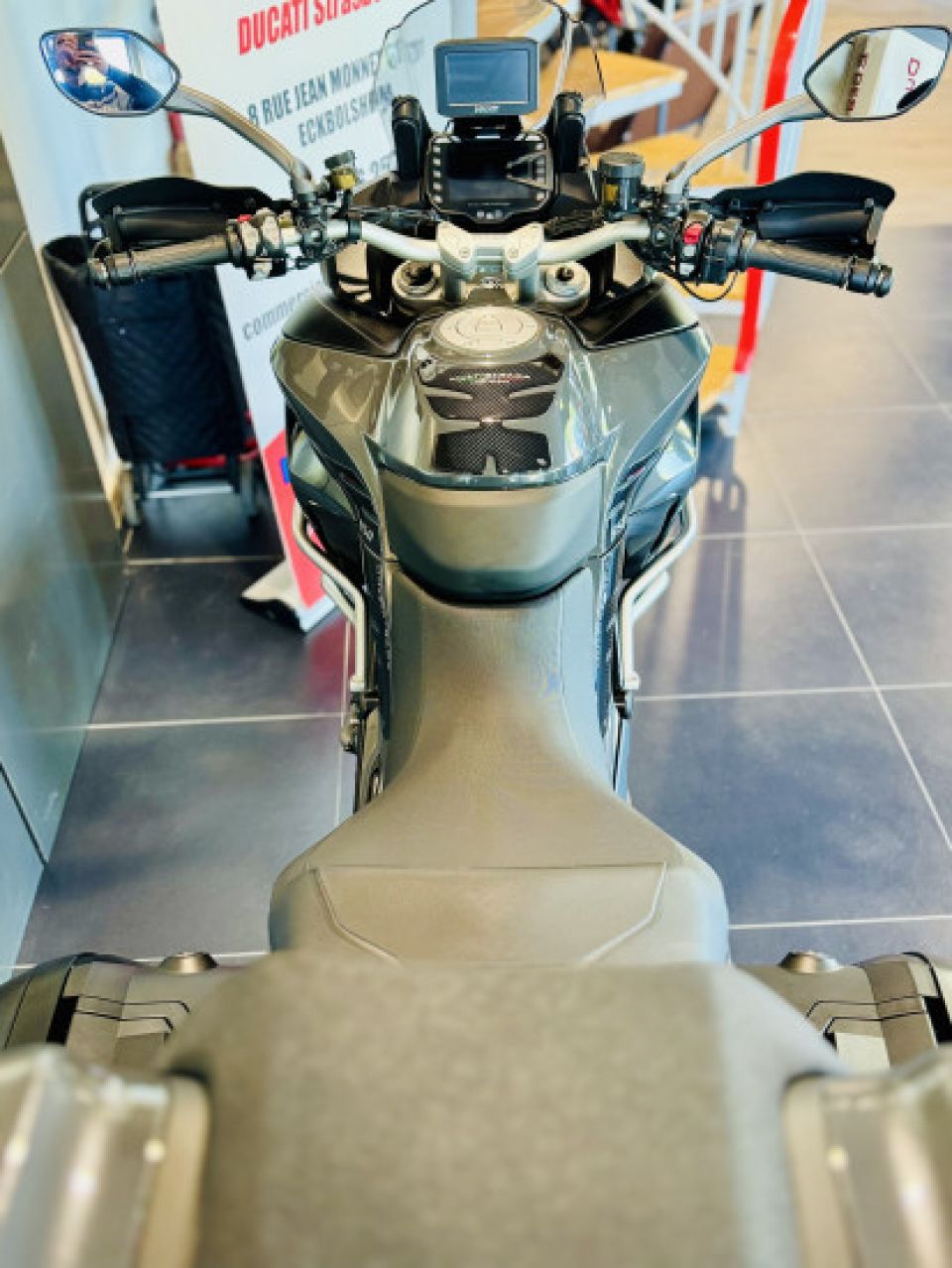 DUCATI MULTISTRADA V2 S 4