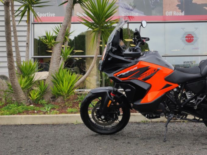 KTM 1290 SUPER ADVENTURE S 4