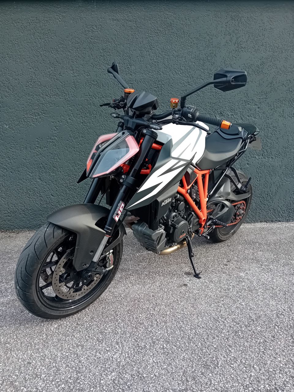 KTM 1290 SUPER DUKE R 4