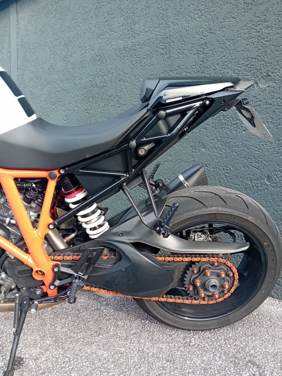 KTM 1290 SUPER DUKE R 4