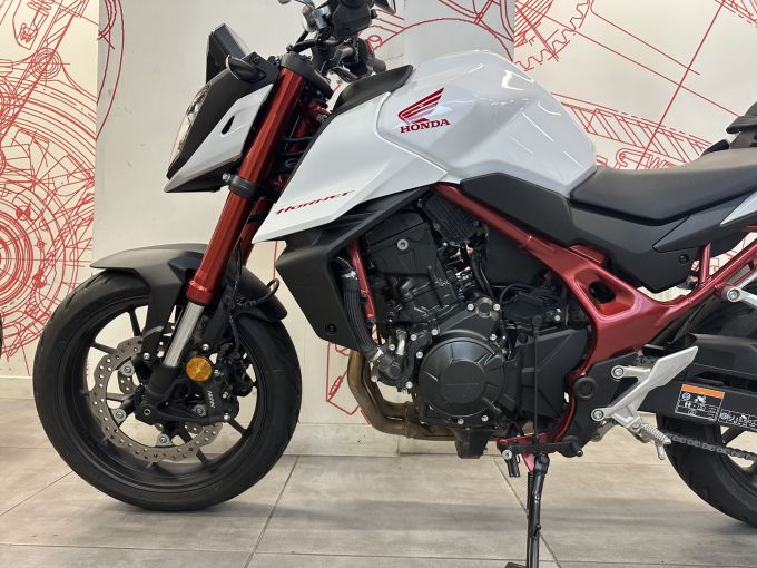 HONDA CB 750 HORNET 4