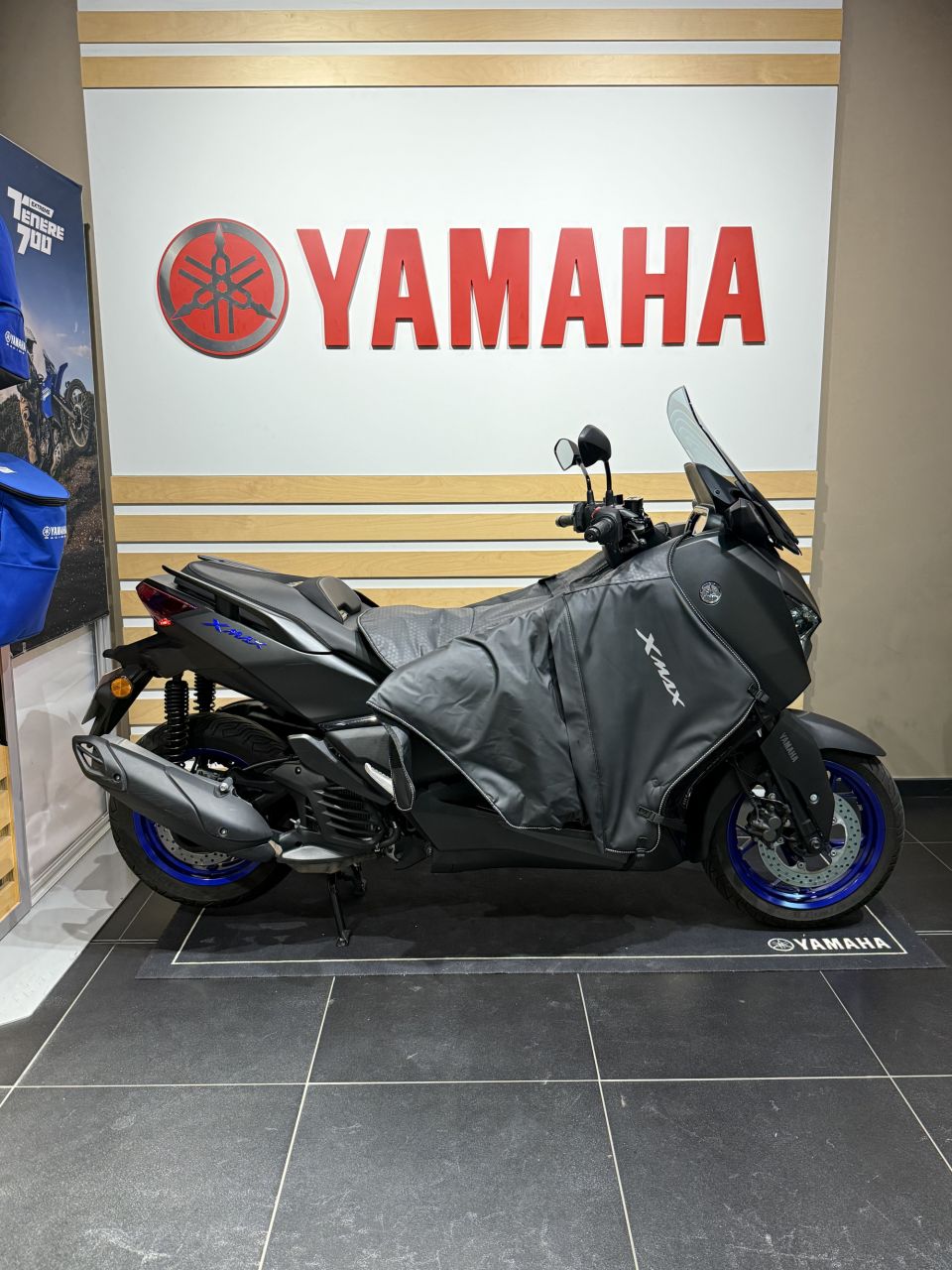 YAMAHA XMAX 125 4