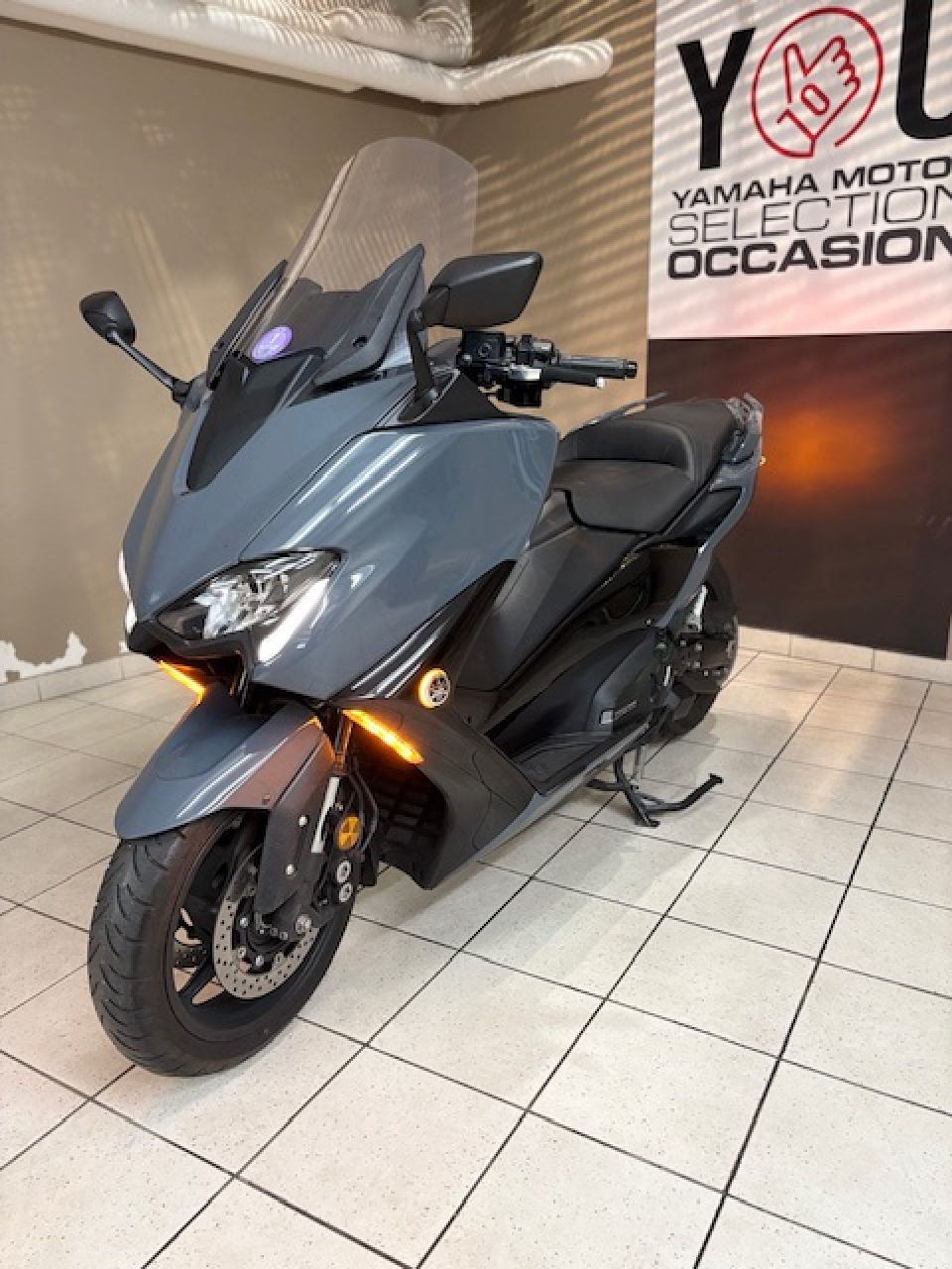 YAMAHA XP T-MAX 560 TECH MAX 4