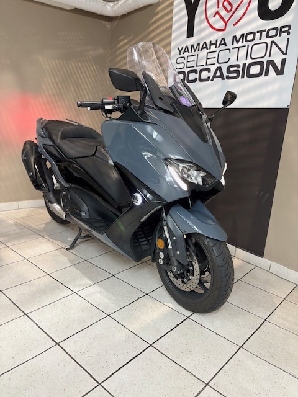 YAMAHA XP T-MAX 560 TECH MAX 4