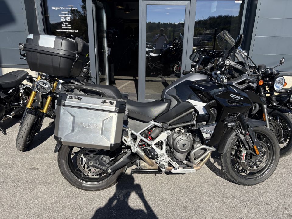 TRIUMPH TIGER 1200 GT EXPLORER 4