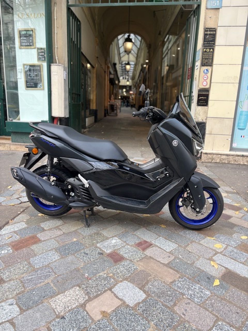 YAMAHA NMAX 125 4