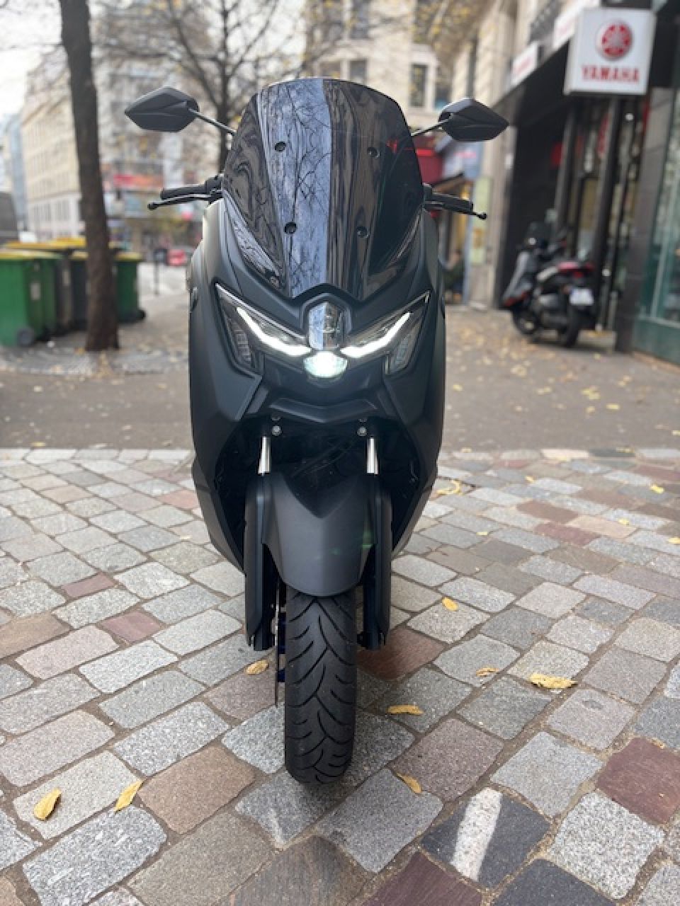YAMAHA NMAX 125 4