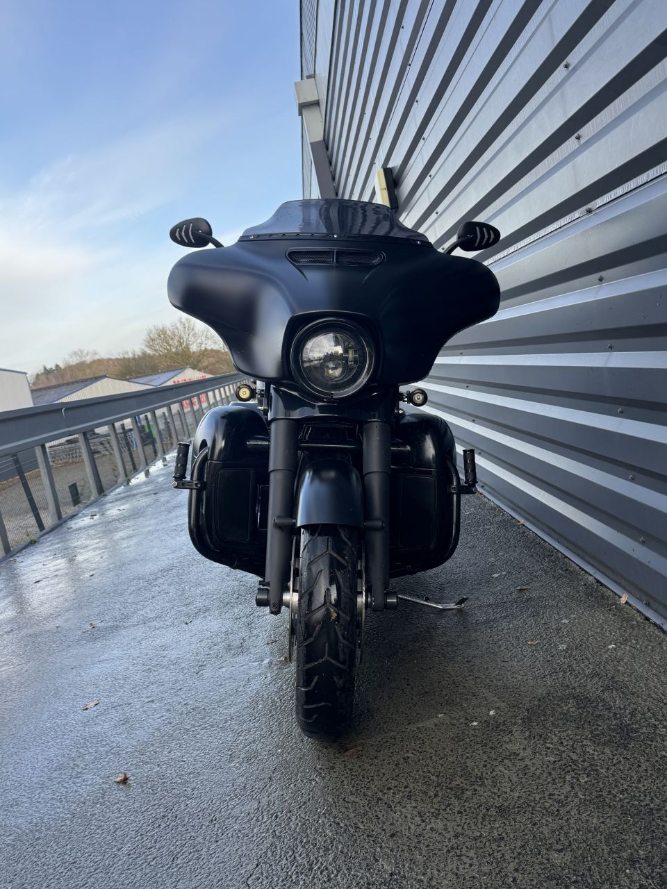 HARLEY-DAVIDSON TOURING STREET GLIDE 1690 BAGGER 4