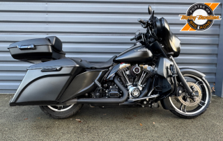 HARLEY-DAVIDSON TOURING STREET GLIDE 1690 BAGGER - 2014