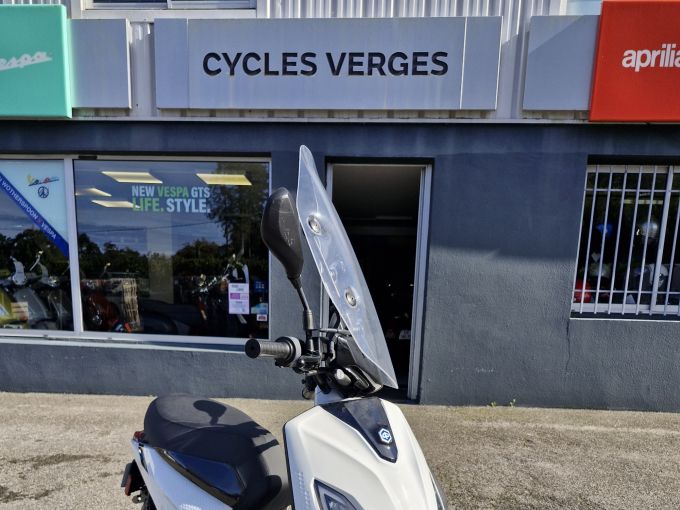 PIAGGIO 1 ACTIVE 4