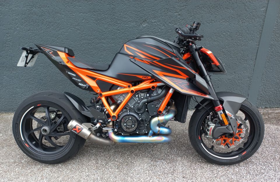 KTM 1290 SUPER DUKE RR 4