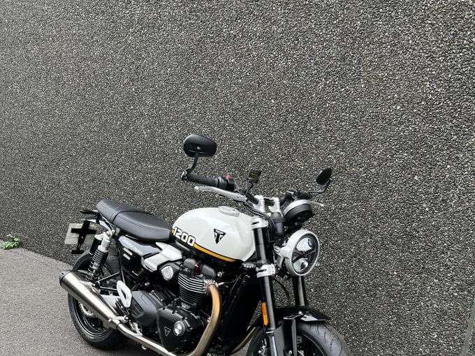 TRIUMPH SPEED TWIN 1200 4