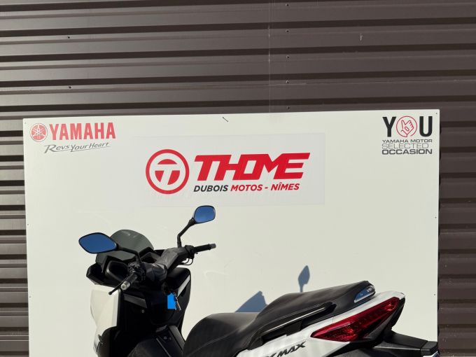 YAMAHA XMAX 125 4