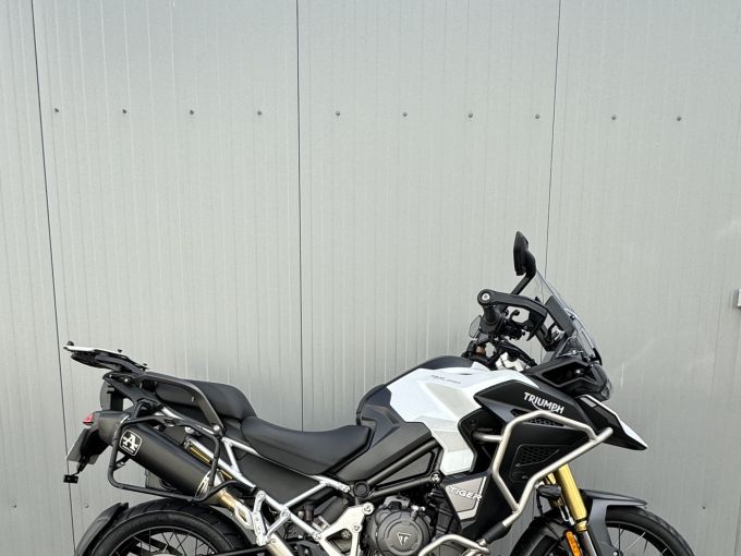 TRIUMPH TIGER 1200 RALLY EXPLORER 4