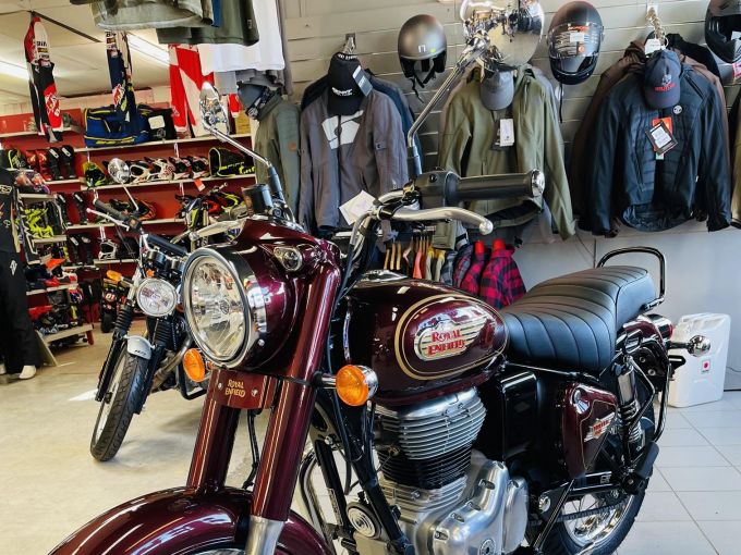 ROYAL ENFIELD BULLET 350 4