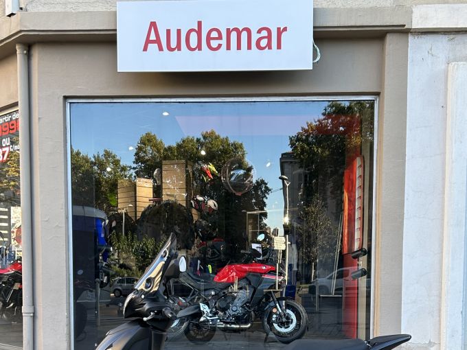 PIAGGIO BEVERLY 400 4