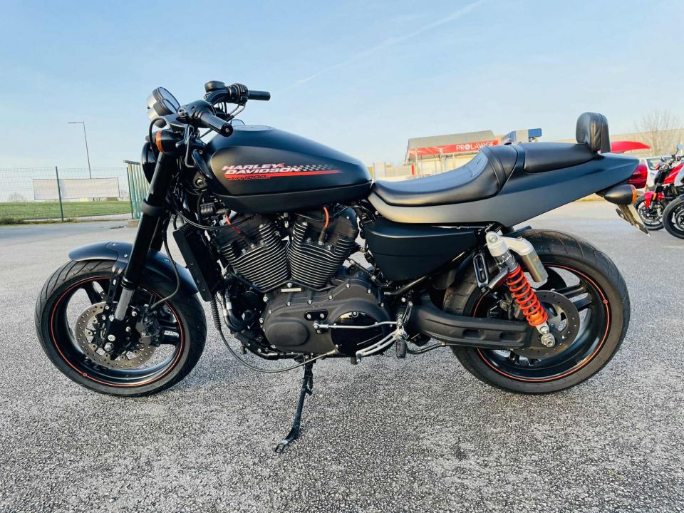 HARLEY-DAVIDSON SPORTSTER XR1200X  4