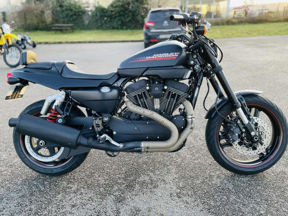 HARLEY-DAVIDSON SPORTSTER XR1200X  4