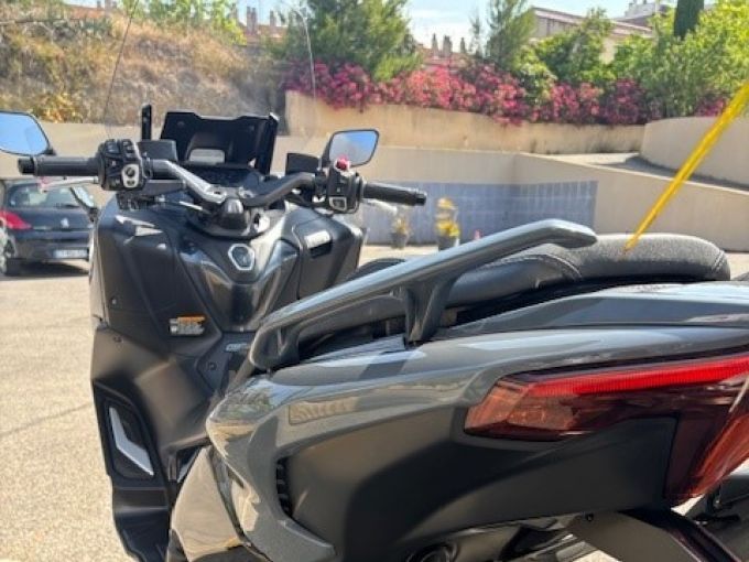 YAMAHA XP T-MAX 560 TECH MAX 4