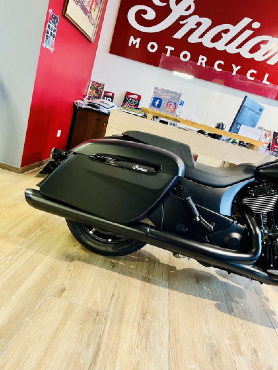 INDIAN SPRINGFIELD ROD BLACK 4