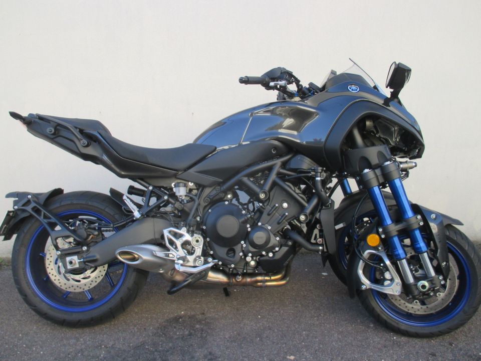 YAMAHA NIKEN 850 GT 4