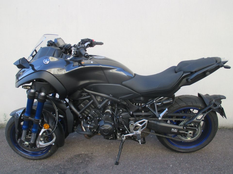 YAMAHA NIKEN 850 GT 4