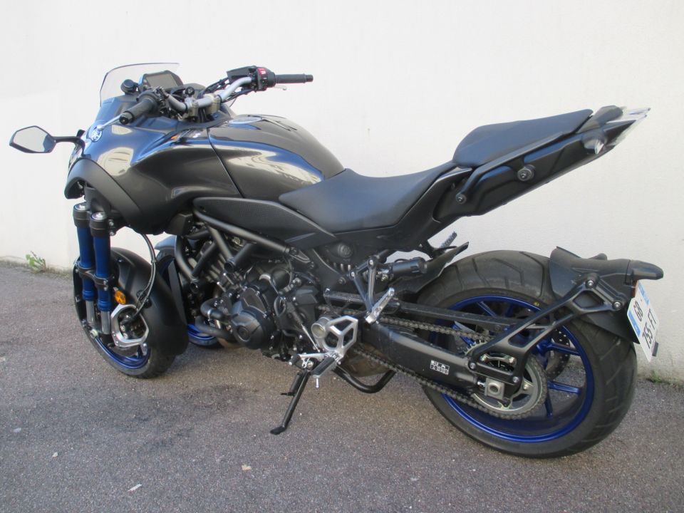 YAMAHA NIKEN 850 GT 4