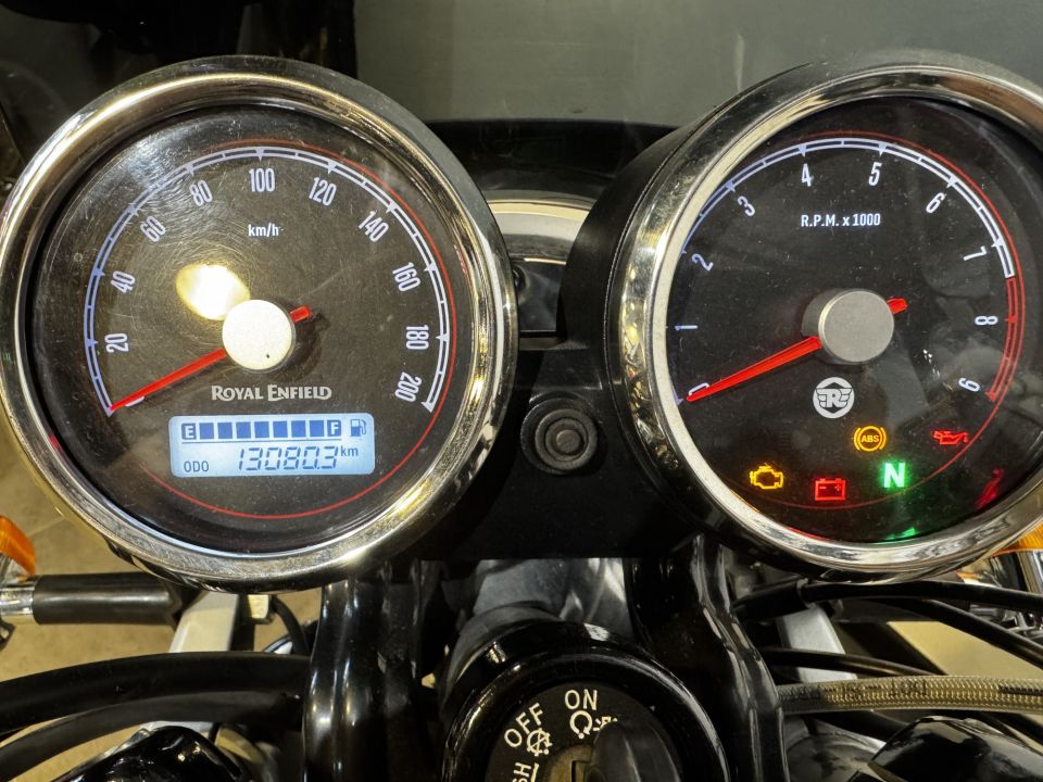 ROYAL ENFIELD INTERCEPTOR 4