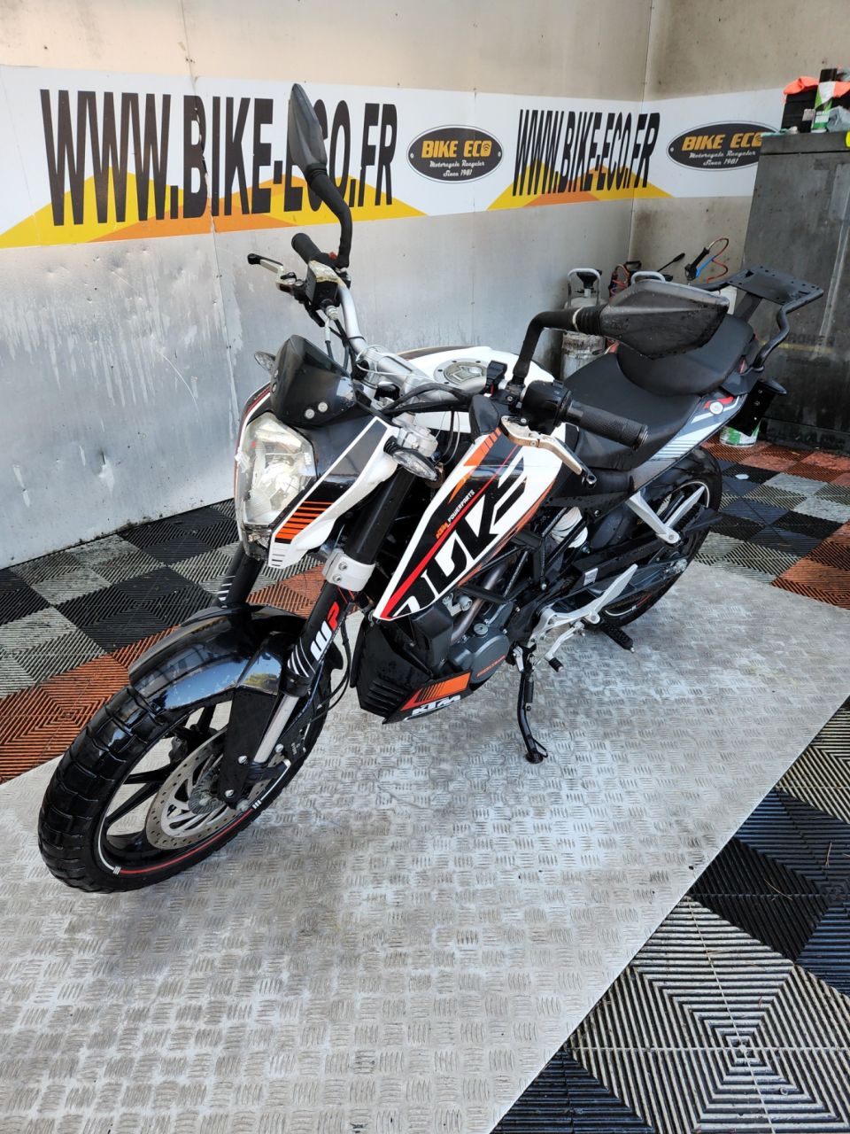 KTM 125 DUKE 4