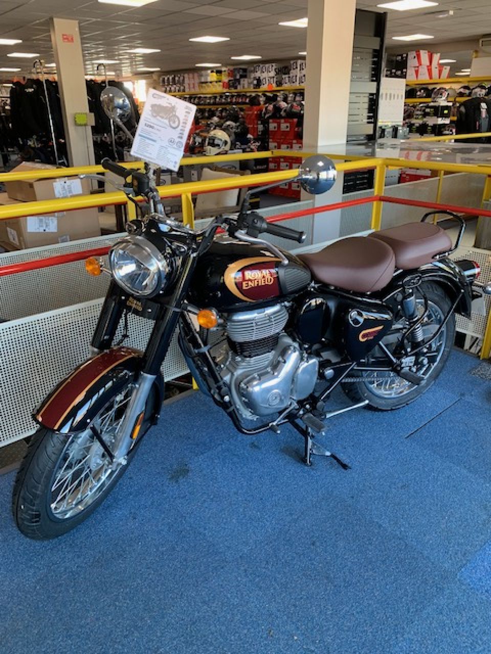 ROYAL ENFIELD CLASSIC 350 CHROME 4