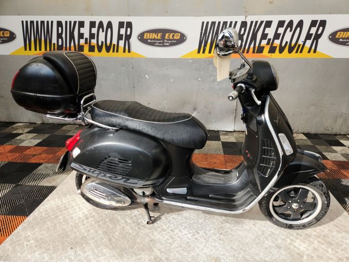 PIAGGIO VESPA 4
