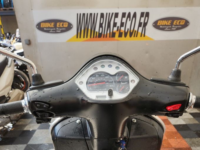 PIAGGIO VESPA 4