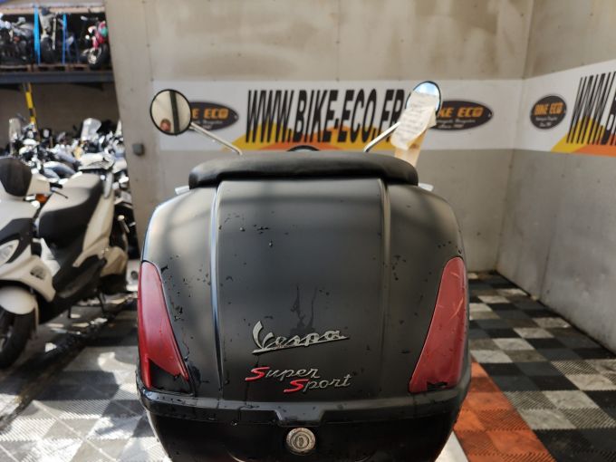 PIAGGIO VESPA 4
