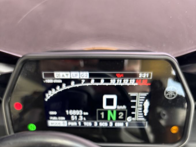 YAMAHA YZF 1000 R1 60TH 4