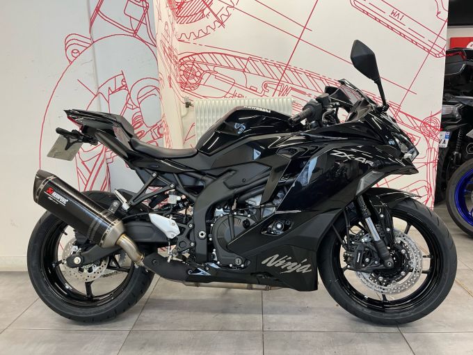 KAWASAKI Ninja ZX-4R 4