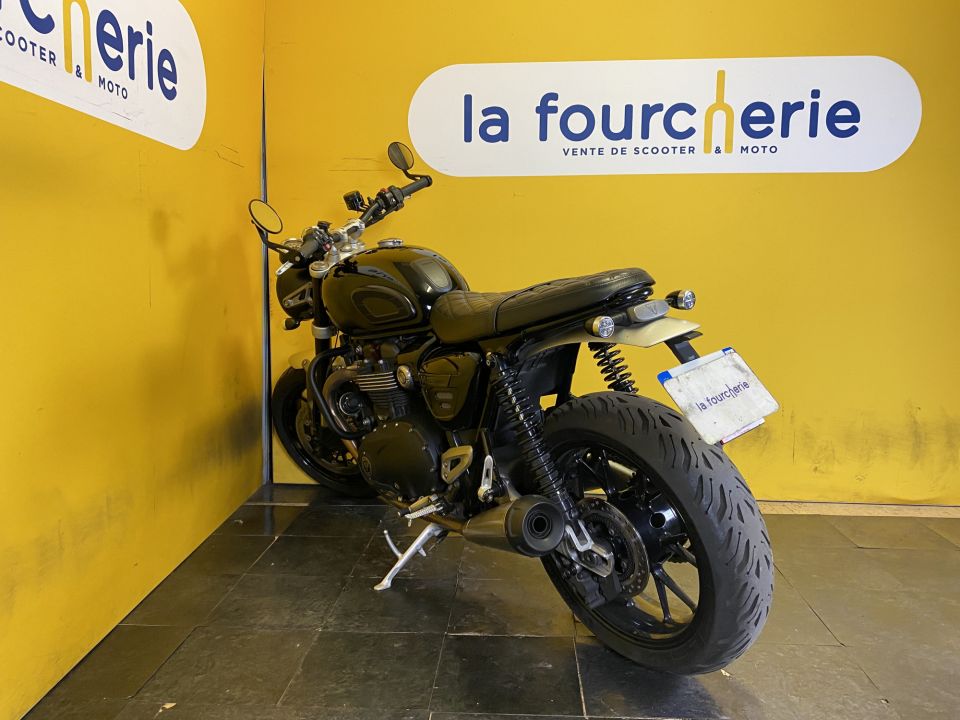 TRIUMPH SPEED TWIN 1200 4