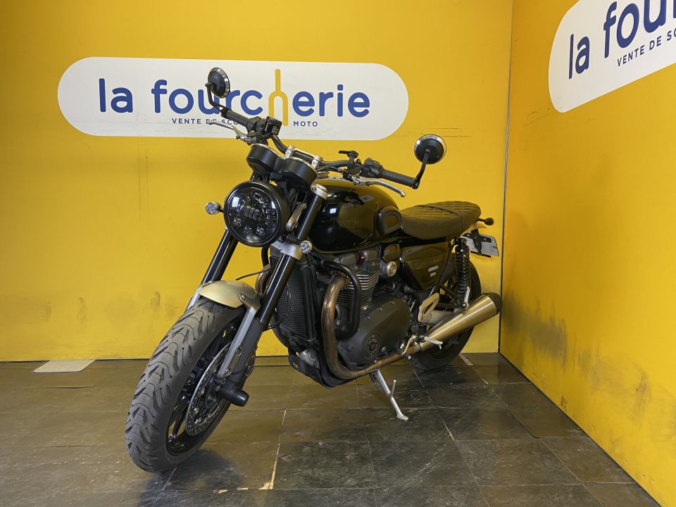 TRIUMPH SPEED TWIN 1200 4