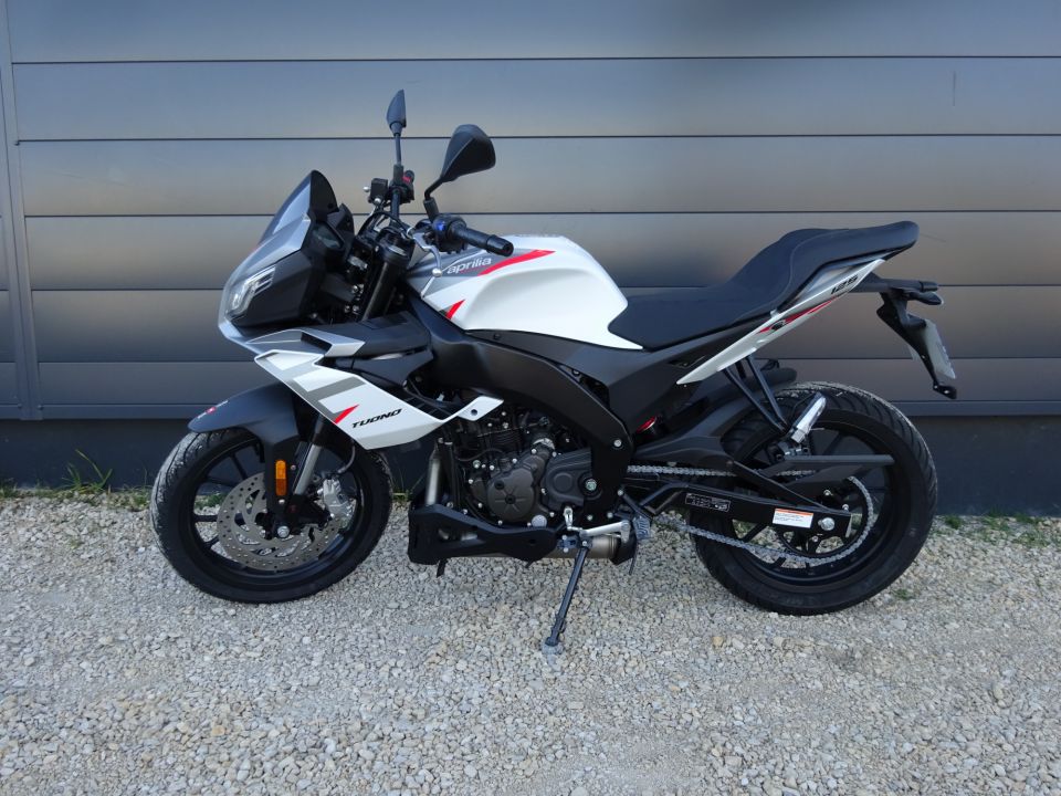 APRILIA TUONO 125 ABS 4