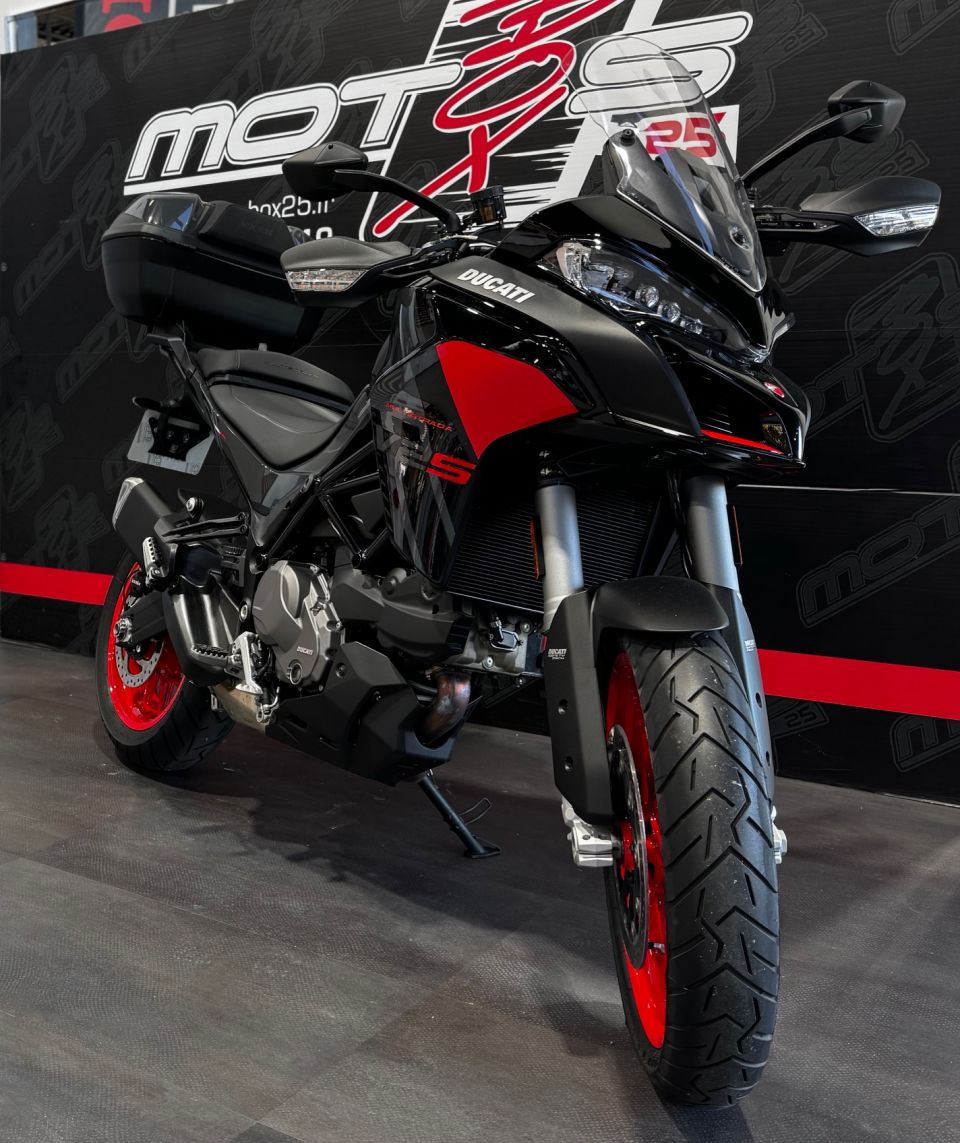DUCATI MULTISTRADA V2 S 4