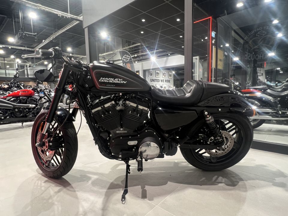 HARLEY-DAVIDSON SPORTSTER ROADSTER 1200 4