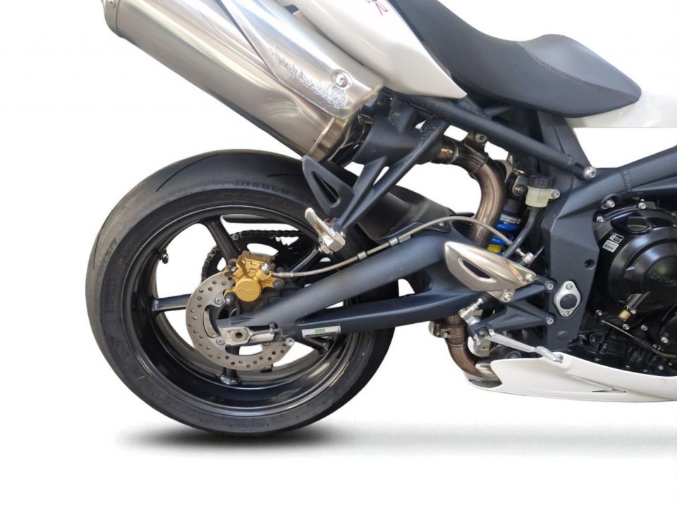 TRIUMPH STREET TRIPLE 675 4